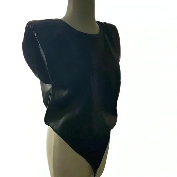 Good American, Size 2, Black, Faux Leather, Great Condition, Body Suit - Picture 6 of 8